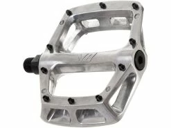DMR V8 Flat Pedal, Polished Silver